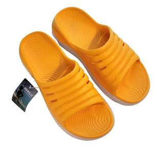 Kailua Recovery Sandals Mens 10 Yellow Marigold Cushioned Slides‎ Athlete NWT
